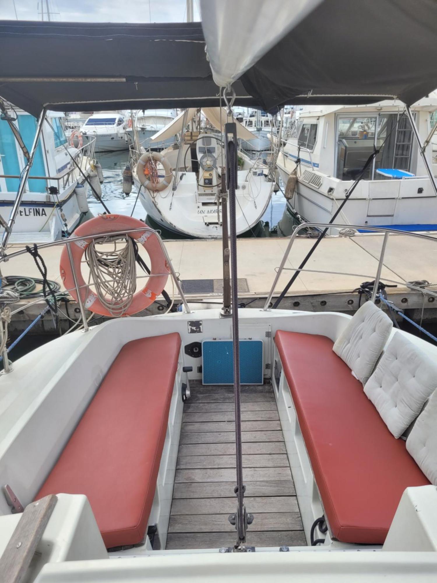 Experience On A Sailboat To Sleep Hotel Sant Adrià de Besòs Eksteriør billede